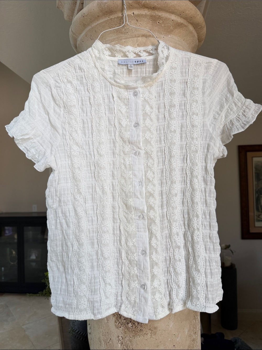Baltic Born White Textured Lace-Panel Button Down Top Sz S